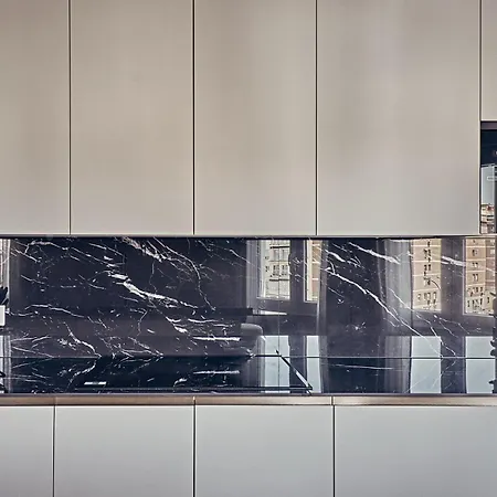 Apartment Urban Luxury Suite *